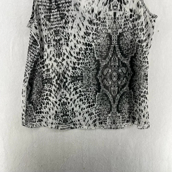 New York & Company Blouse Womens L Black Animal Print V-Neck Collared Sleeveless - Picture 8 of 11